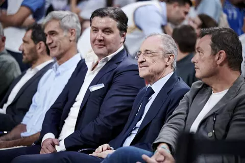 صفقة القرن الجديدة.. بيريز يحلم بضم بيدري لتدعيم وسط ريال مدريد